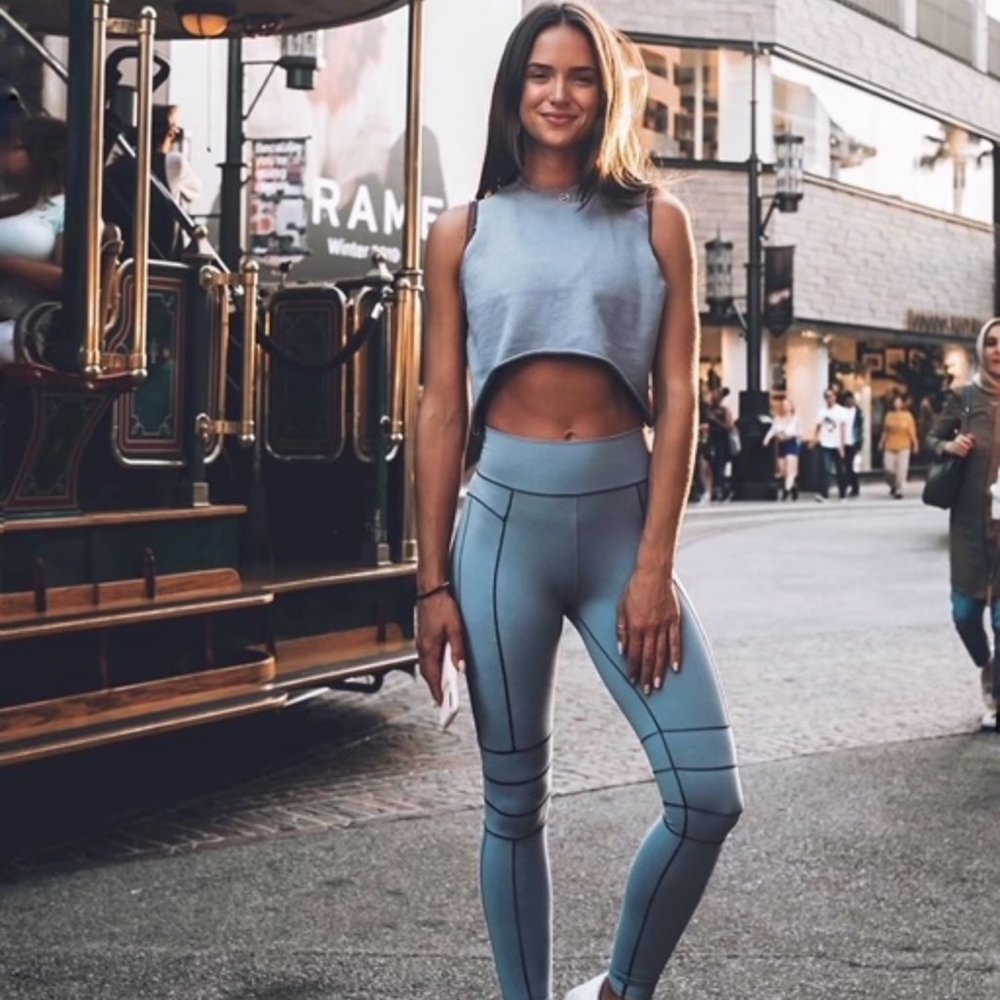 ALO YOGA high waist ENDURANCE legging NEW XS